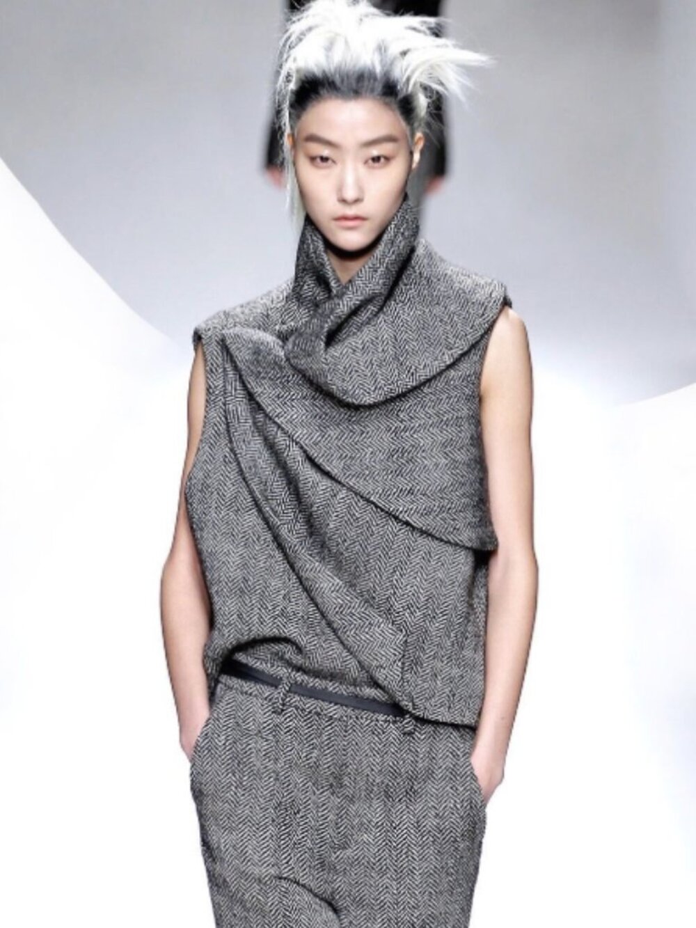 Haider Ackermann This wool fabric excels in elegance /Runway 2013